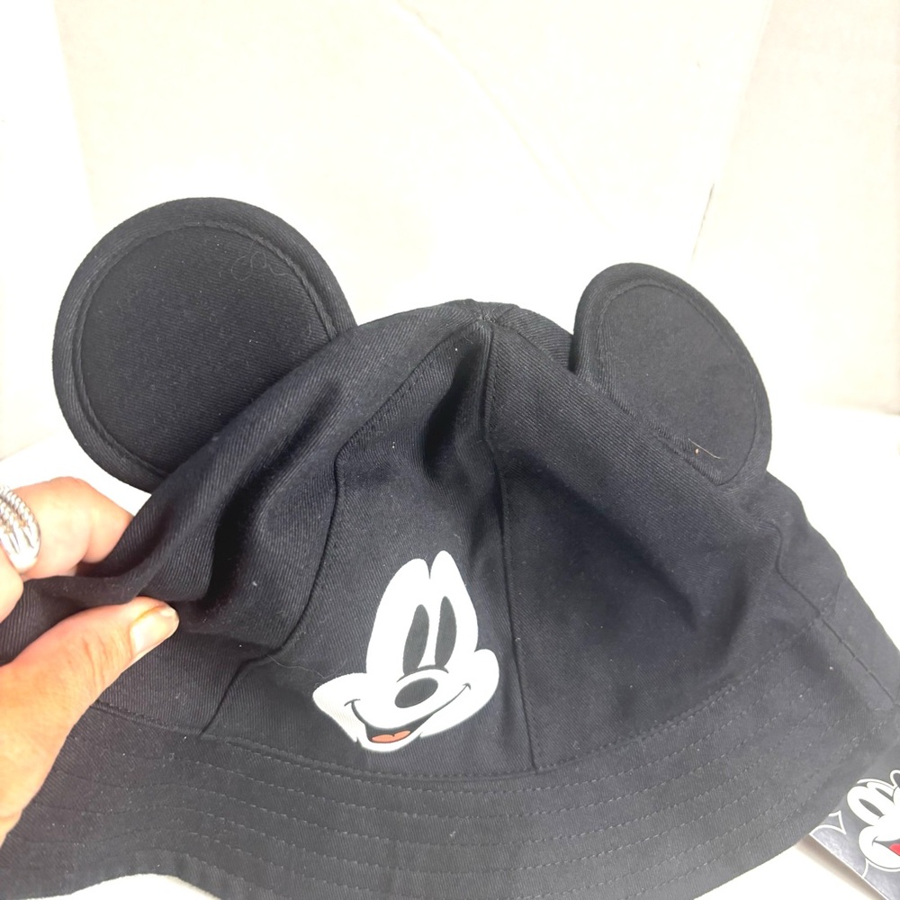 NWT Adult Disney Minnie and Mickey Bucket Hats - Picture 4 of 6